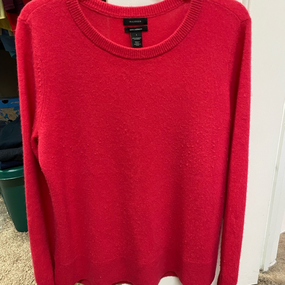 Women’s red cashmere sweater, size Large.